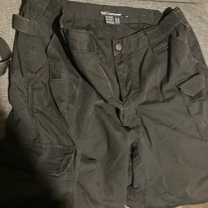 511 tactical performance brand utility belted adjustable shorts mens size 36